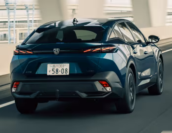 Peugeot 408 GT HYBRID [Japan] '2023–26