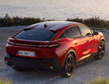 Peugeot 408 GT Plug-in Hybrid '2026