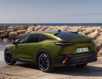Peugeot 408 GT Plug-in Hybrid '2026