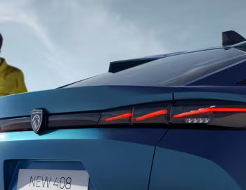 Peugeot 408 GT HYBRID [Worldwide] '2022–26