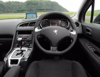 Front Panel Peugeot 5008 [UK-spec] '2013–16