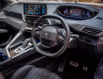 Interior Peugeot 5008 [Malaysia] '2021–24
