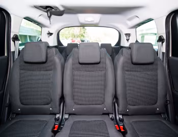 Interior Peugeot 5008 [Japan] '02.2013–02.2014
