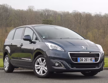 Peugeot 5008 [Worldwide] '2013–16