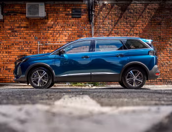 Peugeot 5008 [Malaysia] '2021–24