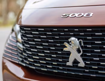 Peugeot 5008 [Latam] '2021–24