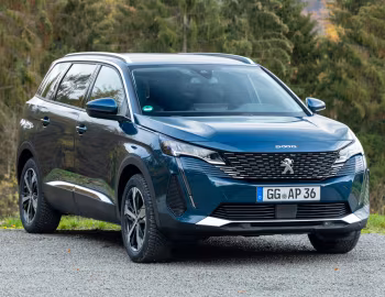 Peugeot 5008 [Worldwide] '2020–24