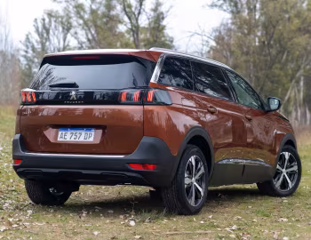 Peugeot 5008 [Latam] '2021–24