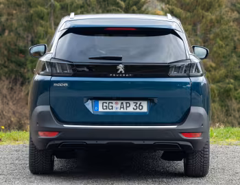 Peugeot 5008 [Worldwide] '2020–24