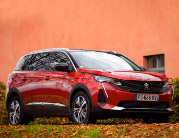 Peugeot 5008 [Worldwide] '2020–24