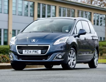 Peugeot 5008 [UK-spec] '2013–16