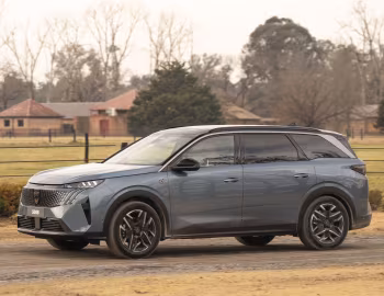 Peugeot 5008 GT [Latam] '2025–н.ч.