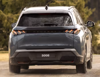 Peugeot 5008 GT [Latam] '2025–pr.