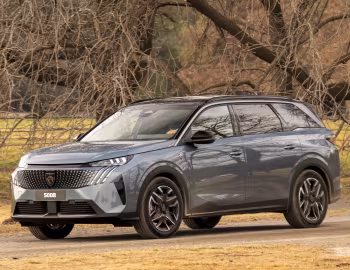 Peugeot 5008 GT [Latam] '2025–н.ч.
