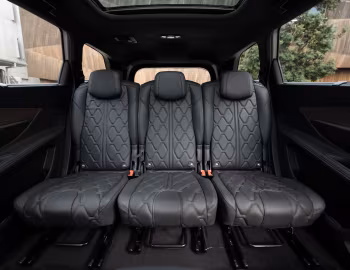Interior Peugeot 5008 GT [Australia] '2021–24