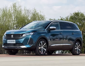Peugeot 5008 GT [China] '2020–22