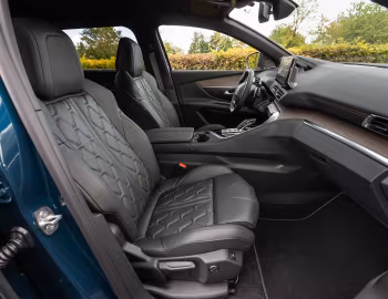 Interior Peugeot 5008 GT [Worldwide] '2020–24