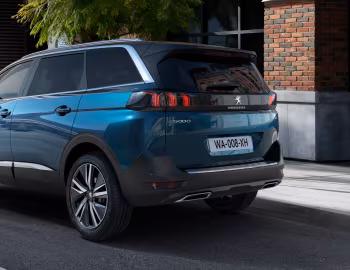 Peugeot 5008 GT [Worldwide] '2020–24