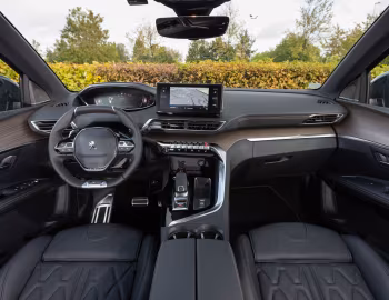 Front Panel Peugeot 5008 GT [Worldwide] '2020–24