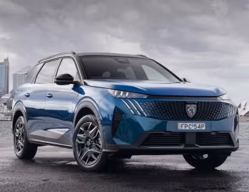 Peugeot 5008 GT Hybrid [Australia] '2025–н.ч.