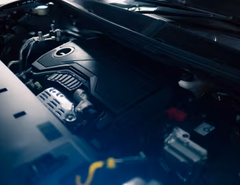 Under The Hood Peugeot 5008 GT Hybrid [Japan] '2026