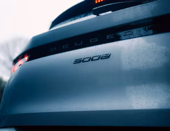 Peugeot 5008 GT Hybrid [Japan] '2026