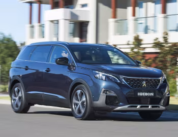 Peugeot 5008 GT Line [Australia] '2018–20