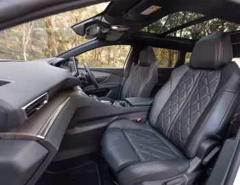 Interior Peugeot 5008 GT Sport [Australia] '2022–24