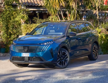 Peugeot 5008 GT Hybrid [Worldwide] '2024–н.ч.