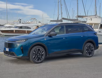 Peugeot 5008 GT Hybrid [Worldwide] '2024–н.ч.