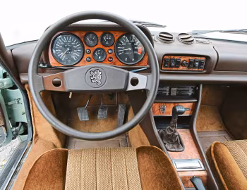 Front Panel Peugeot 504 Coupé '1979–83