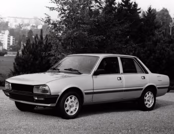 Peugeot 505 Sedan '05.1979–03.1986