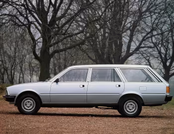 Peugeot 505 Break GR [Worldwide] '1982–86