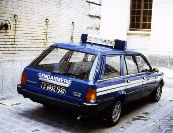 Peugeot 505 Break Gendarmerie [France] '1986–92