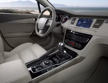 Interior Peugeot 508 [China] '2011–15