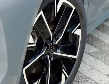 Peugeot 508 GT [UK-spec] '2023–24