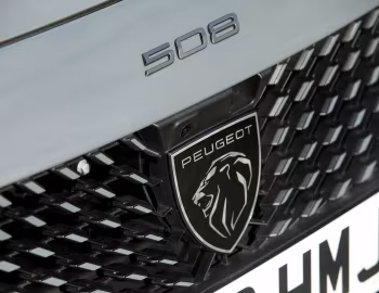 Peugeot 508 GT [UK-spec] '2023–24