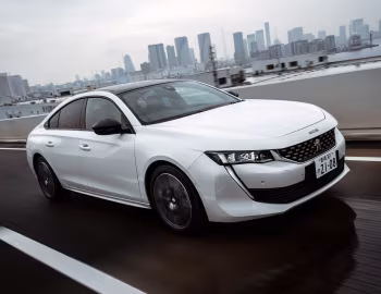 Peugeot 508 GT HYBRID [Japan] '2021–23