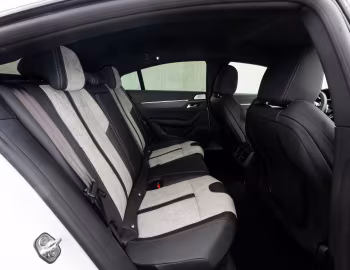 Interior Peugeot 508 GT HYBRID [Worldwide] '2019–23