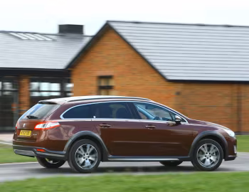 Peugeot 508 RXH [UK-spec] '2012–14