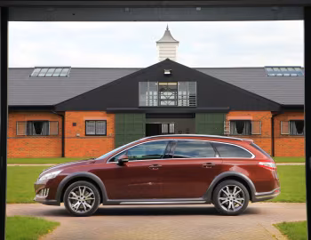 Peugeot 508 RXH [UK-spec] '2012–14