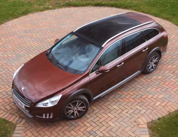 Peugeot 508 RXH [UK-spec] '2012–14