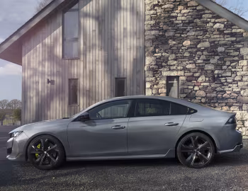 508 Peugeot Sport Engineered [UK-spec] '2021–23