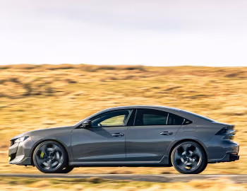 508 Peugeot Sport Engineered [UK-spec] '2021–23