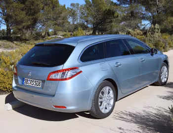 Peugeot 508 SW '2010–14