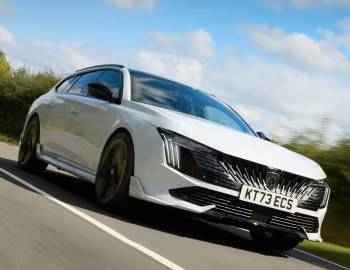 Peugeot 508 SW PSE [UK-spec] '2023–24