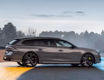 508 SW Peugeot Sport Engineered [Worldwide] '2020–23