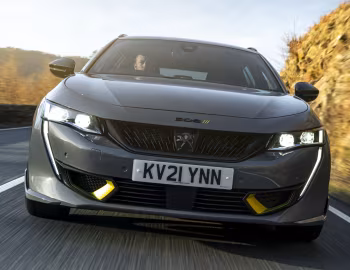 508 SW Peugeot Sport Engineered [UK-spec] '2021–23