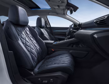 Interior Peugeot 508L GT [China] '2023–pr.