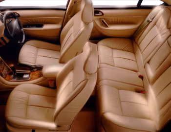 Interior Peugeot 607 3.0 V6 [UK-spec] '10.2000–07.2004